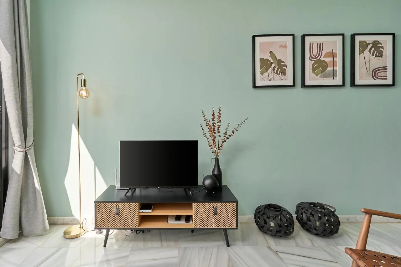 2-Bedroom Apartment With Seaview Nerja