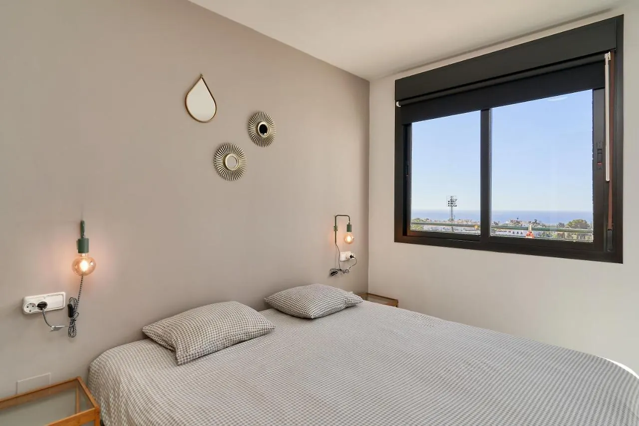 2-Bedroom Apartment With Seaview ネルハ